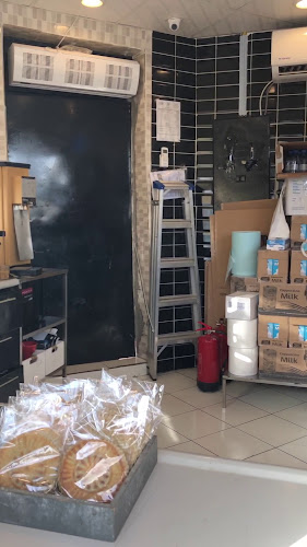 Opinii despre قلعة البن العزيزية الكشك Castello Coffee ll în المدينة المنورة - الضيافة