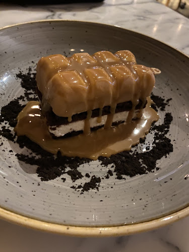 مطعم لافا - الضيافة