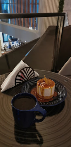 LUGAR CAFE لوقار كوفي - الضيافة