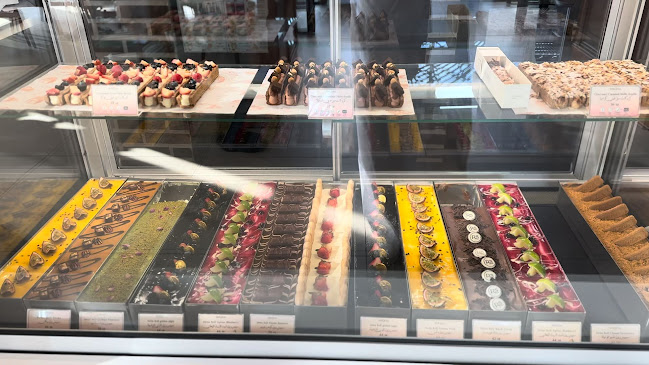 3362 Hiraa St - Ash Shati District, Jeddah 23514 - 7750، جدة 23514