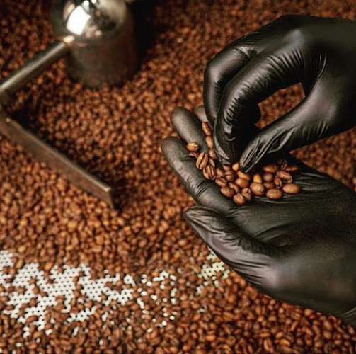 Opinii despre مقهى ومحمصة مختصة | RED EYE COFFEE ROASTERS în تبوك - الضيافة