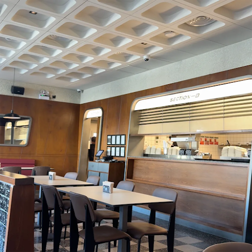 Opinii despre Section-B | سكشن بي în الرياض - الضيافة