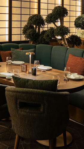 7448 طريق الملك فهد، العليا، 4255, الرياض 12331