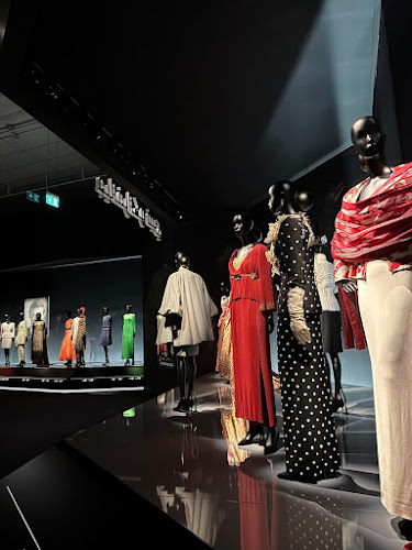 Opinii despre DIOR CAFE în الرياض - الضيافة