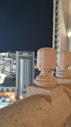 ذا كريميري - الضيافة