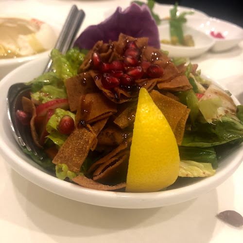 3720 طريق الأمير سلطان بن عبدالعزيز، السليمانية، الرياض 12223 7758،