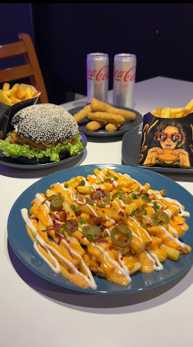 بولد برجر فرع تركية Bold Burger - الضيافة