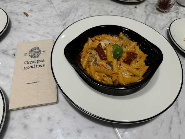 بيتزا اكسبريس ليمتيد - الرياض