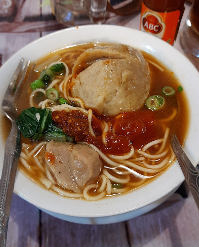 3966 الشيخ عبدالله العنقري، الورود، الرياض 12254