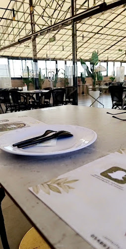 Opinii despre مطعم ومقهي قوزيل سراي în ينبع - الضيافة