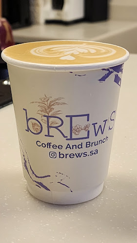 Opinii despre BREWS coffee and brunch în الدمام - الضيافة