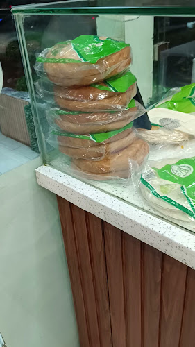 Opinii despre شاورما باب الحارة în رابغ - الضيافة