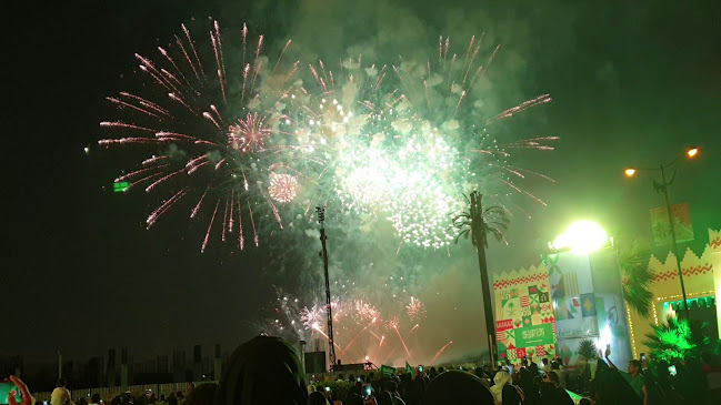 H4M5+MV2، طريق الكورنيش الفرعي، الشاطئ، جدة 23417