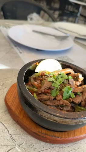 مطعم ومقهي قوزيل سراي - ينبع