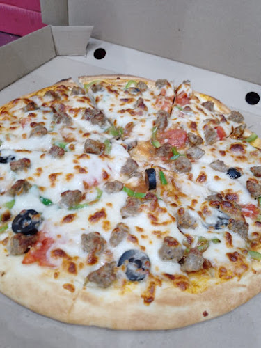 Opinii despre بيتزا رقائق التنور în الدمام - الضيافة