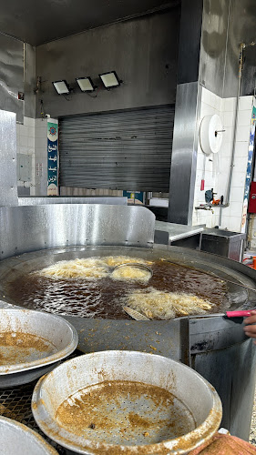 مطاعم الشيخ فهد عيد المزين للأسماك - الحلقه - الضيافة