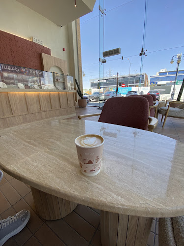 ريكا بيكري - الضيافة