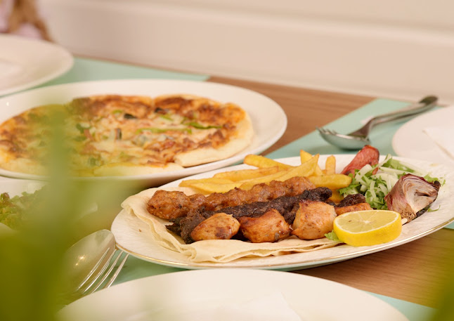 ارجوحة الورد