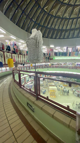 مجمع الساحة التجاري المدينة المنورة - المدينة المنورة