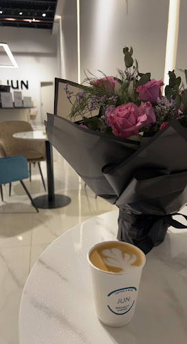 Comentarii opinii despre جون كافية JUN CAFE