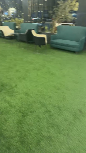 Diamond Rose Cafe 75