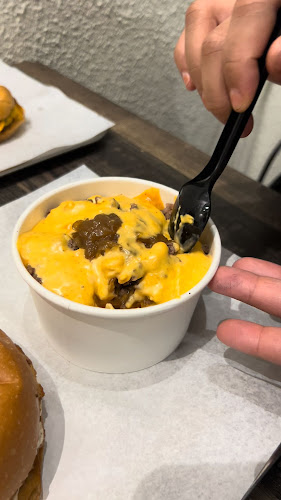 اونسيز برجر ounces Burger - الضيافة