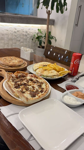 Opinii despre Gyro Resturant în جدة - الضيافة