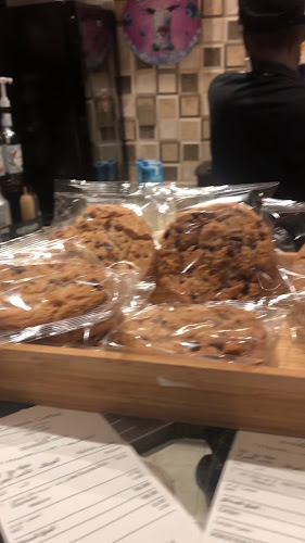 Comentarii opinii despre Castello Coffee Khalidiyah || قلعة البن الخالدية