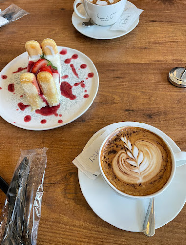 Raksha - الضيافة