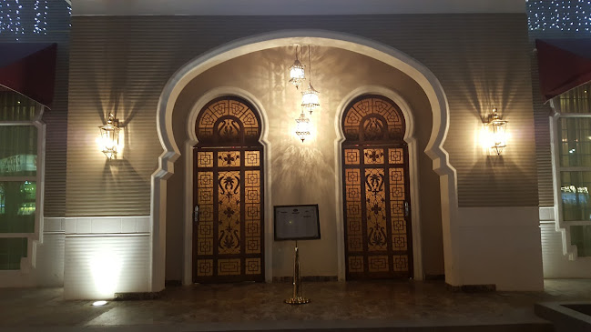 مطعم أوڤال - الرياض