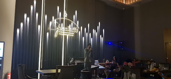 مطعم ولاونج سبيشلو