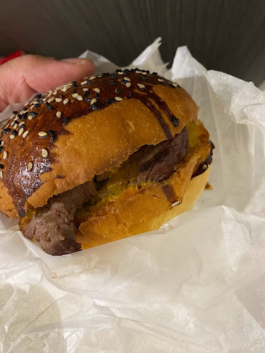 Comentarii opinii despre مستر اسادو برغر