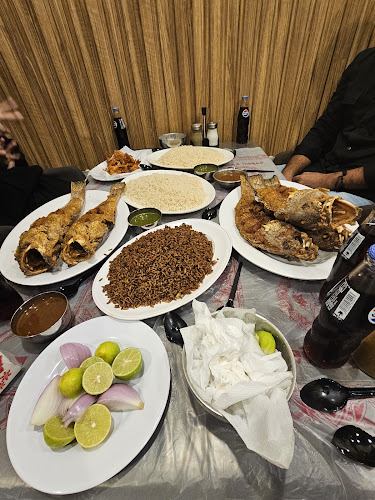 أبو خالد للاسماك ( بيت الروبيان ) - الضيافة