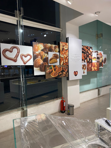 حلويات النقلي