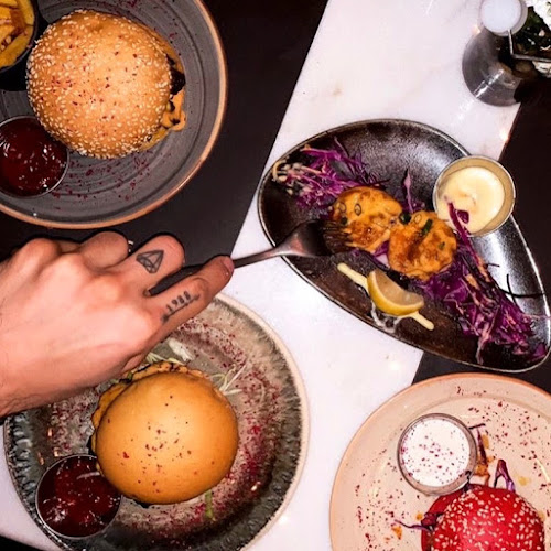 هاف باوند - الدمام