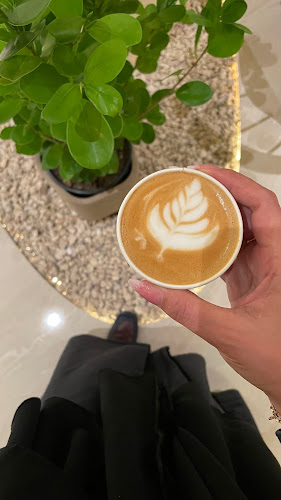 طريق الملك فهد، العليا، الرياض 12333