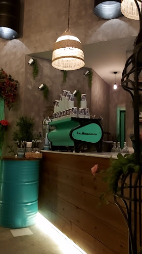 Opinii despre موليدو كافيه în حفر الباطن - الضيافة