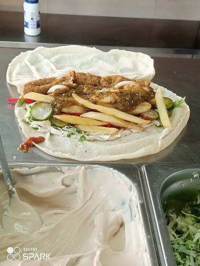 شاورما وفلافل شربات جنى