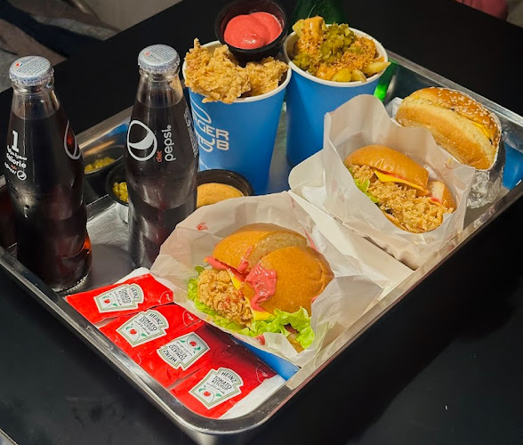 Opinii despre Burger Hub | برجر هب în ينبع - الضيافة