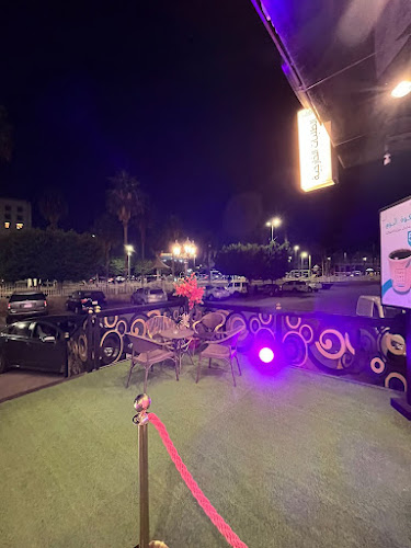 مقهى البوليفارد - الضيافة