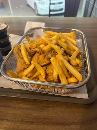 بروستد ووك - الضيافة