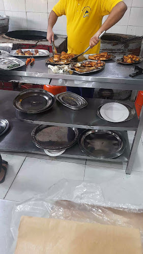 مطعم ركن الحضارم للأسماك