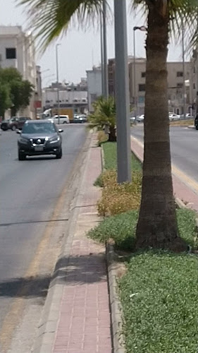 Opinii despre مطعم قلعة المدينة البخاري în القطيف‎ - الضيافة