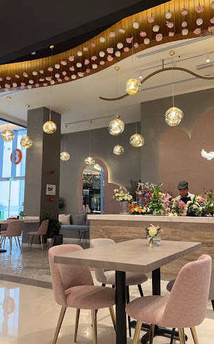 Opinii despre ليلي كافيه وورد în الرياض - الضيافة