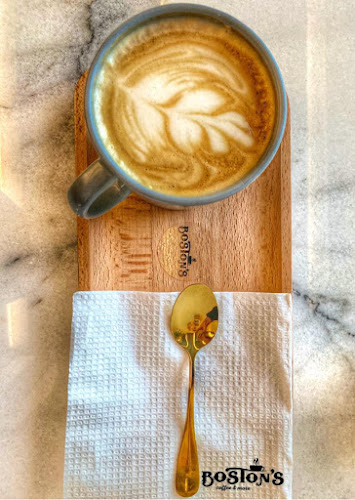 Opinii despre بوسطن كافيه în الخبر - الضيافة