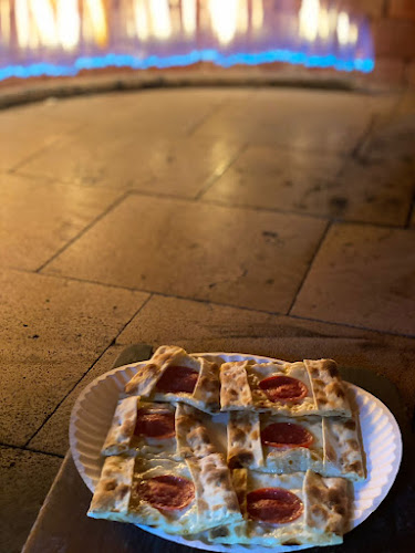 Opinii despre قمر الجرف للوجبات السريعة în المدينة المنورة - الضيافة