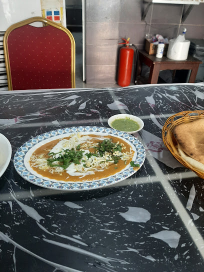 مطعم مقرن النيلين