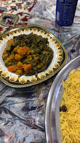 مطعم الجناحي البخاري - الدمام