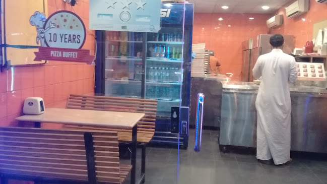 Comentarii opinii despre بيتزا بوفيه العزيزيه