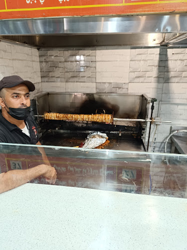 Opinii despre شاورما باب الحارة în رابغ - الضيافة